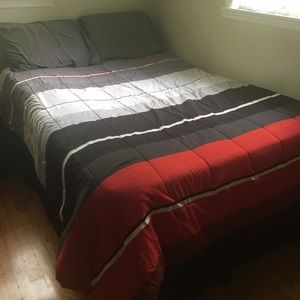 Essential home full size comforter